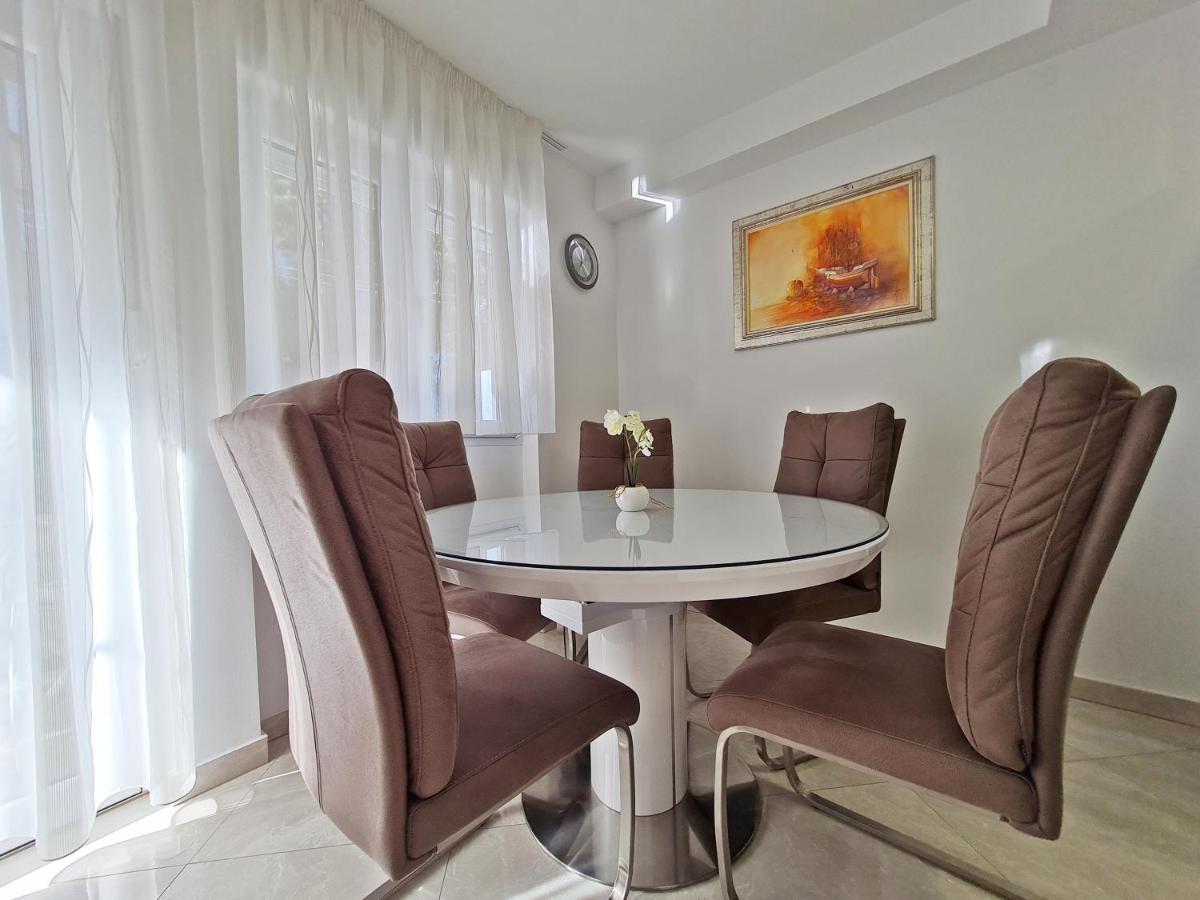 Split City Apartment Rosemary Ngoại thất bức ảnh