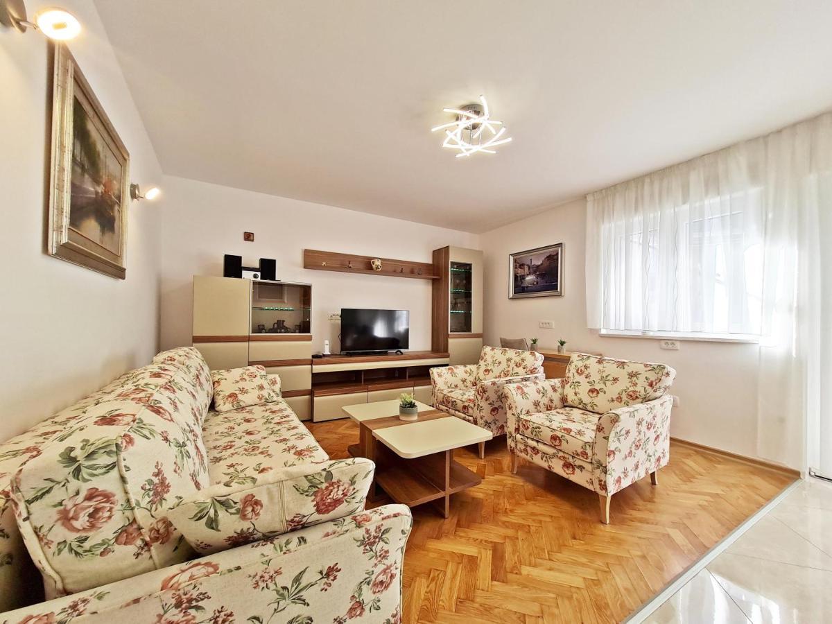 Split City Apartment Rosemary Ngoại thất bức ảnh
