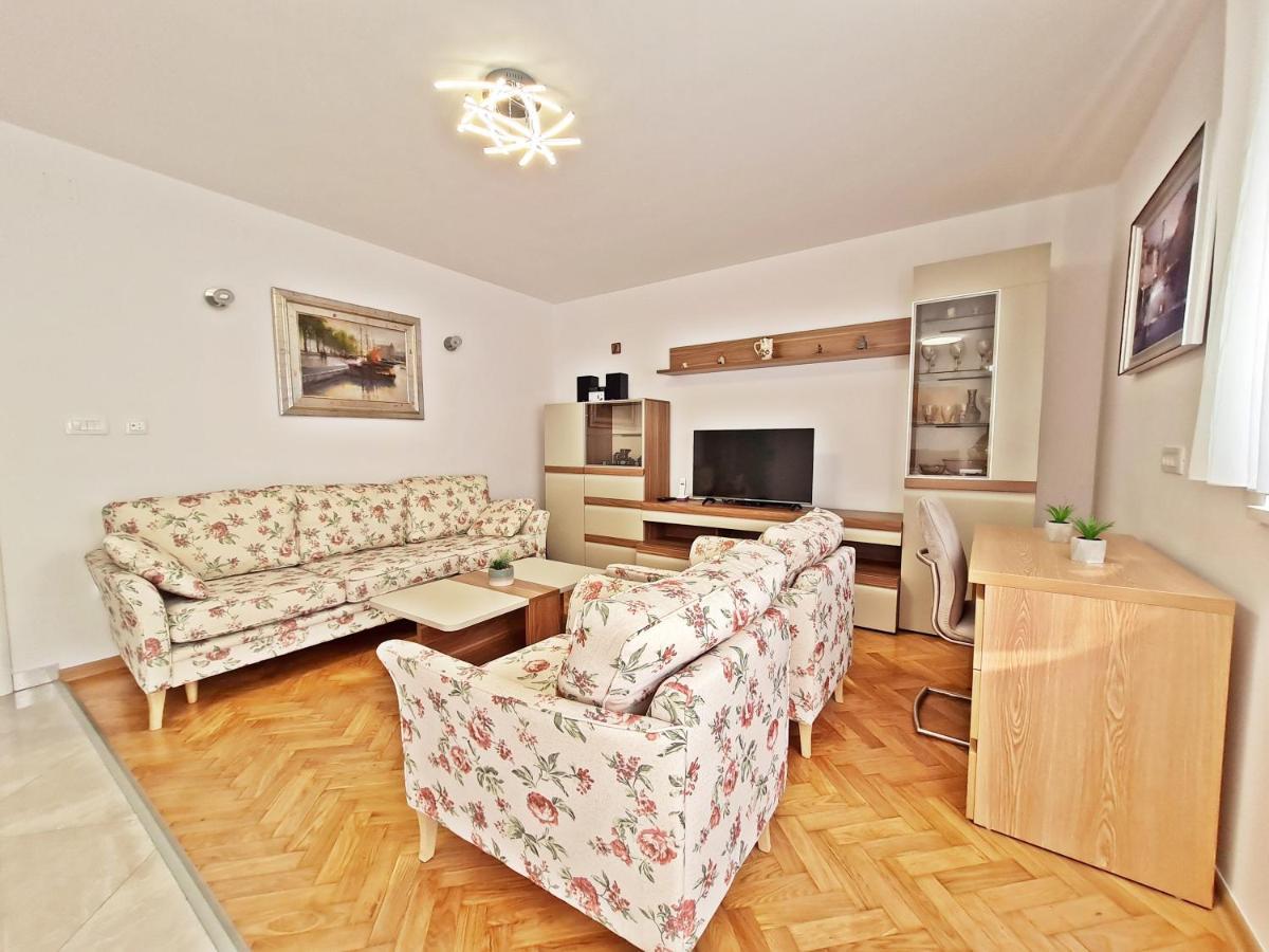 Split City Apartment Rosemary Ngoại thất bức ảnh