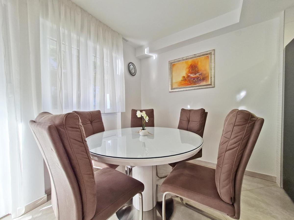 Split City Apartment Rosemary Ngoại thất bức ảnh